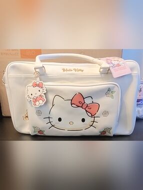 Primark Hello Kitty Weekender bag